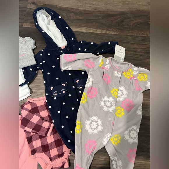 Baby Clothing Lot - Picture 4 of 10